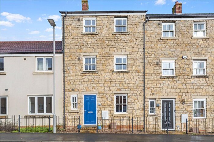4 Bedroom Terraced House For Sale In Amors Drove, Sherborne, Dorset, DT9