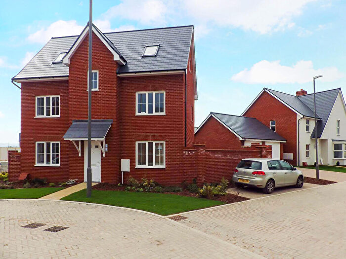 4 Bedroom Detached House To Rent In Maybrick Road, Aylesbury, Buckinghamshire, HP22