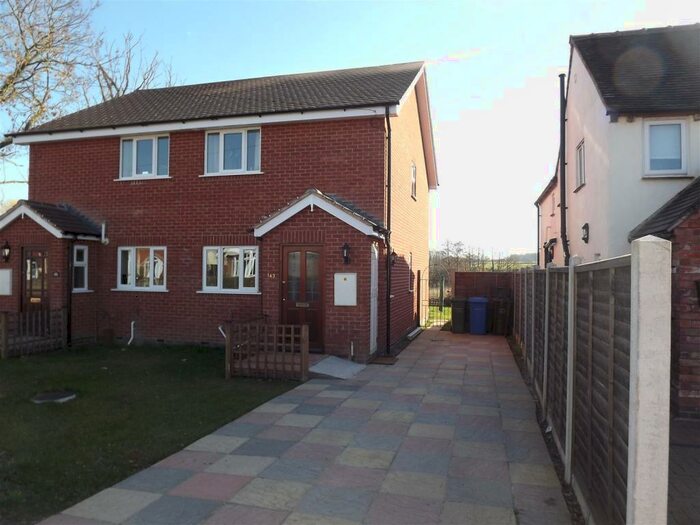 3 Bedroom House To Rent In Doxey Stafford, ST16