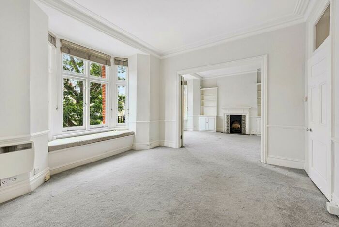 3 Bedroom Flat To Rent In Fernshaw Mansions, Fernshaw Road, London, SW10