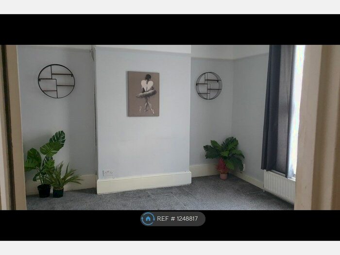 3 Bedroom Terraced House To Rent In Waverley Road, London SE18