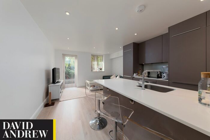 1 Bedroom Flat To Rent In Crouch End Hill, London, N8