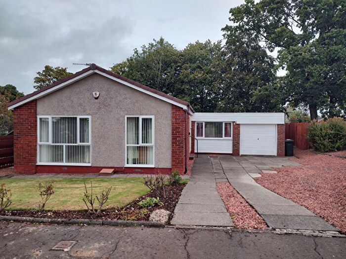 2 Bedroom Detached Bungalow To Rent In Whitelea Crescent, Balerno, Midlothian, EH14