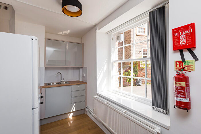 Studio To Rent In Leazes Terrace, Newcastle Upon Tyne, NE1
