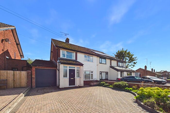 4 Bedroom Semi Detached House To Rent In Queens Road, Vicars Cross, Chester, CH3