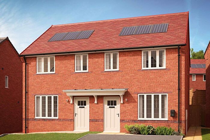 3 Bedroom Semi Detached House For Sale In "The Grovier" At Bridge End Road, Grantham, NG31