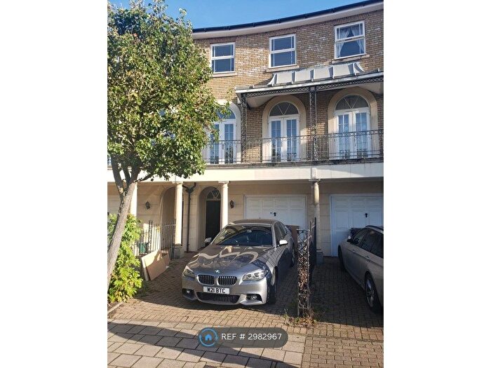 4 Bedroom Terraced House To Rent In Savery Drive, Surbiton, KT6