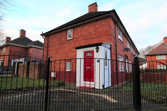 2 Bedroom End Of Terrace House To Rent In Coleby Avenue, Nottingham, NG7