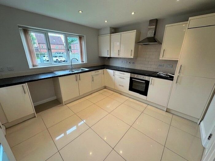 3 Bedroom Terraced House To Rent In Upperdale Park, York, YO31