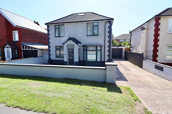 4 Bedroom Detached House For Sale In Bunkers Hill, Lincoln, LN2