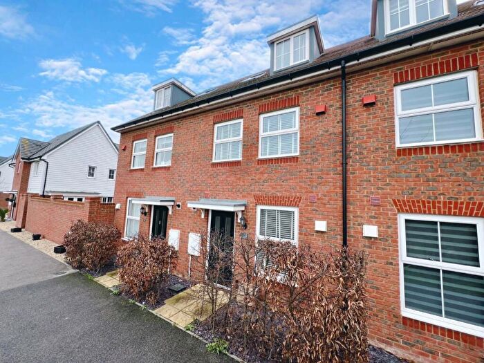 4 Bedroom House To Rent In Woodpecker Way, Hythe, CT21