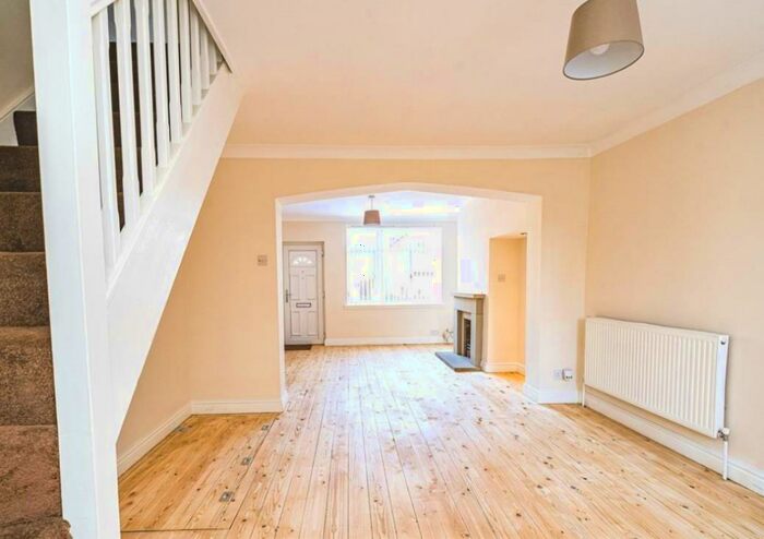 2 Bedroom House To Rent In Chester Road North, Kidderminster, DY10