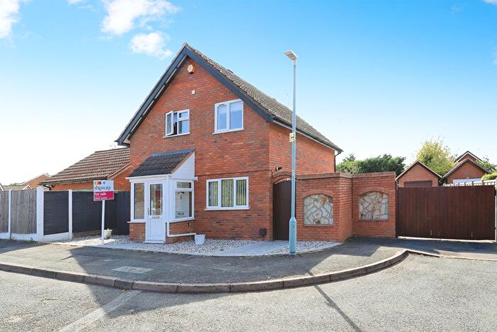 3 Bedroom Detached House For Sale In Heightington Place, Stourport-On-Severn, DY13