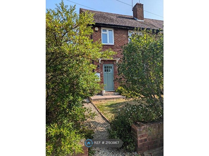 3 Bedroom Semi-Detached House To Rent In Oakwood Road, Pinner, HA5