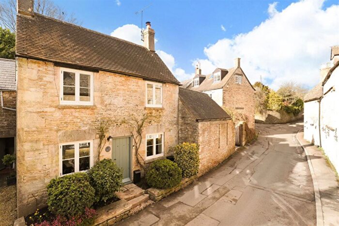 2 Bedroom Semi-Detached House For Sale In High Street, Bisley, GL6