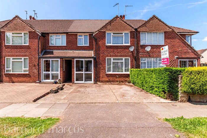 3 Bedroom Terraced House For Sale In Willow Road, Redhill, RH1