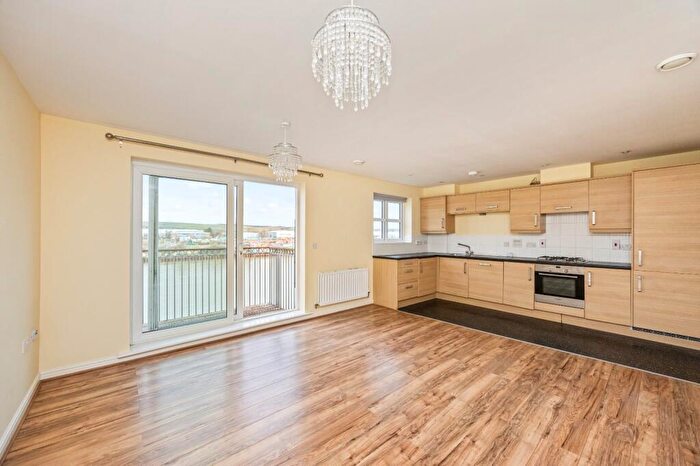 2 Bedroom Flat To Rent In Bonaventure, Sussex Wharf, Shoreham-By-Sea, West Sussex, BN43