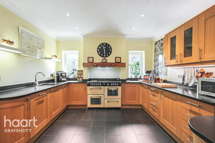 4 Bedroom Detached House For Sale In Golf Lane, Bordon, GU35