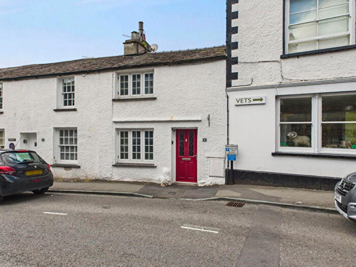 2 Bedroom Terraced House For Sale In Church Street Ambleside, LA22