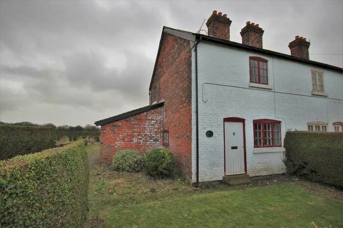 2 Bedroom Cottage To Rent In Burnt Hill Widnes, Widnes, WA8