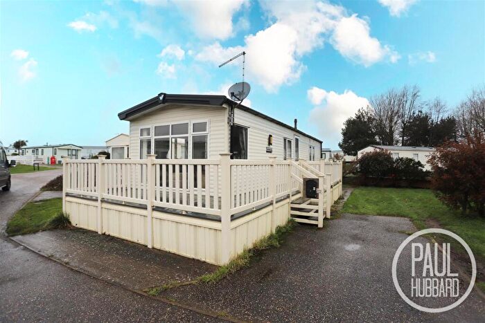 2 Bedroom Chalet For Sale In Avonmore, Tingdene, North Denes Holiday Park, NR32