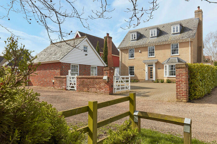 5 Bedroom Detached House For Sale In Kentford, Suffolk, CB8