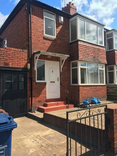 3 Bedroom Semi-Detached House To Rent In Lanercost Drive, Newcastle Upon Tyne, NE5