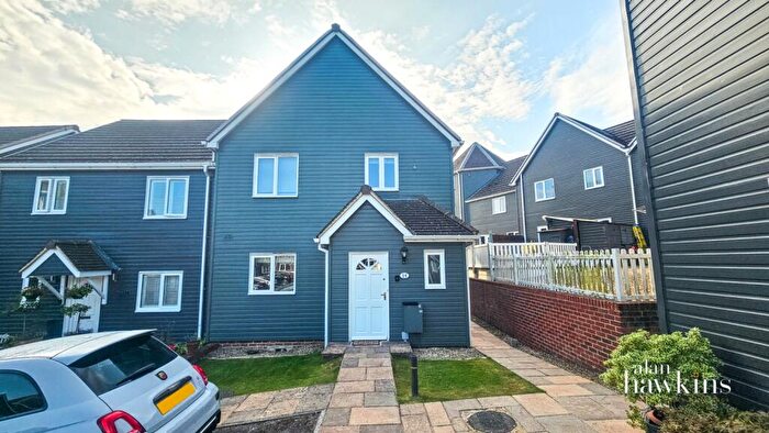 3 Bedroom Semi-Detached House To Rent In Lakes View, The Wiltshire Leisure Village, SN4