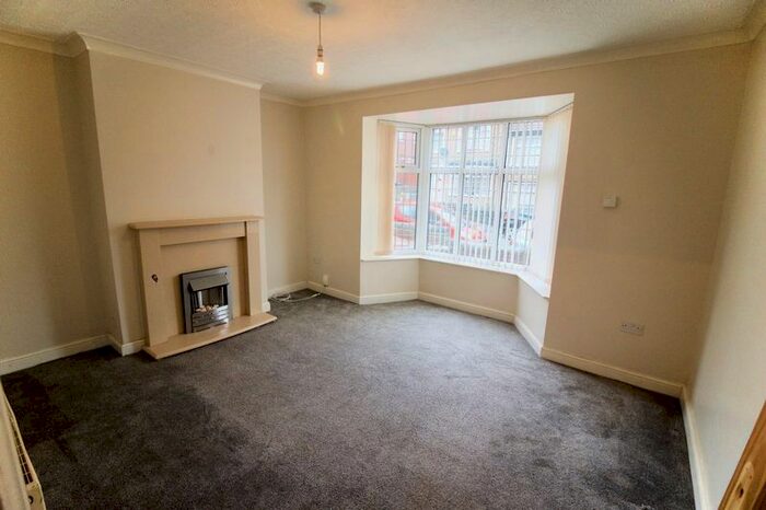 2 Bedroom Semi-Detached House To Rent In William Street, Crosland Moor, Huddersfield, HD4