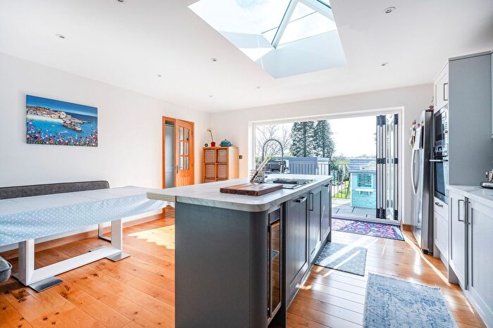 4 Bedroom Detached Bungalow For Sale In Olive Close, Norwich, NR5