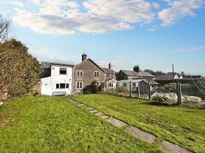 3 Bedroom Semi-Detached House For Sale In Little London, Oakhill, BA3