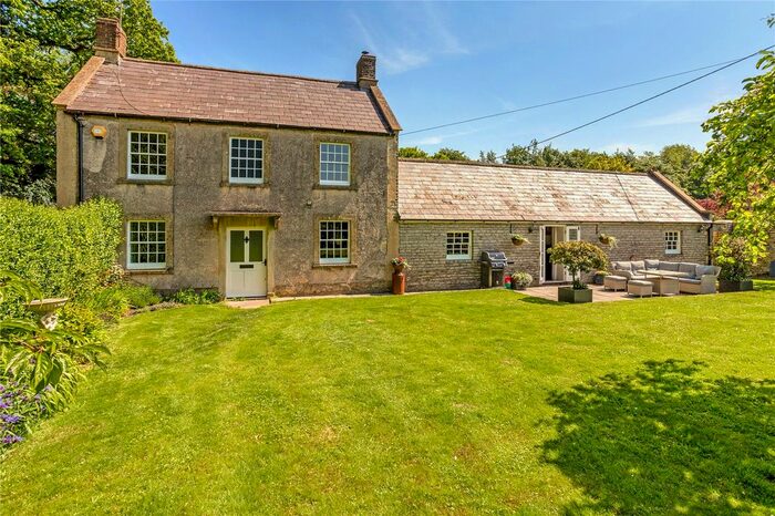 4 Bedroom Detached House For Sale In Bury Lane, Doynton, BS30