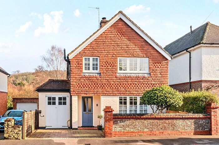 4 Bedroom Detached House For Sale In Bramley, Guildford, Surrey, GU5