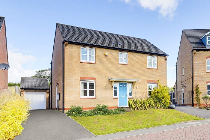 4 Bedroom Detached House To Rent In Pegswood Drive, Arnold, Nottingham, NG5