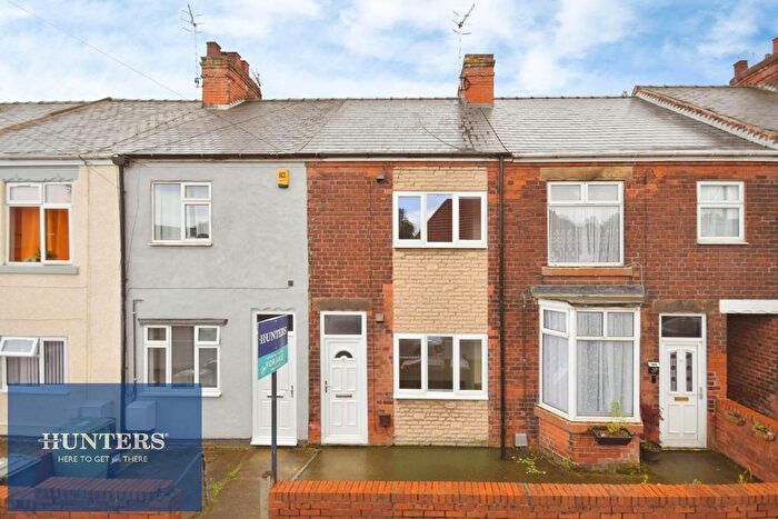 2 Bedroom Terraced House For Sale In Top Road, Calow, Chesterfield, S44