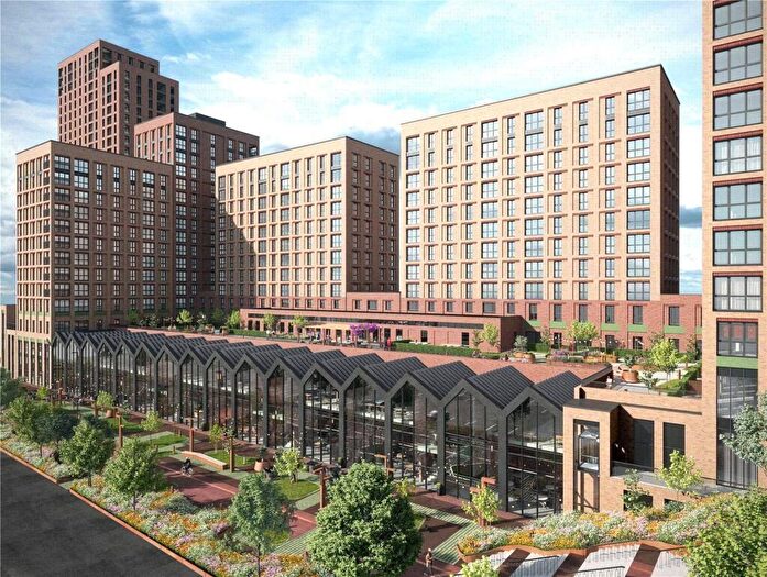 3 Bedroom House To Rent In Waterhouse Gardens, Dutton Street, Manchester, M3