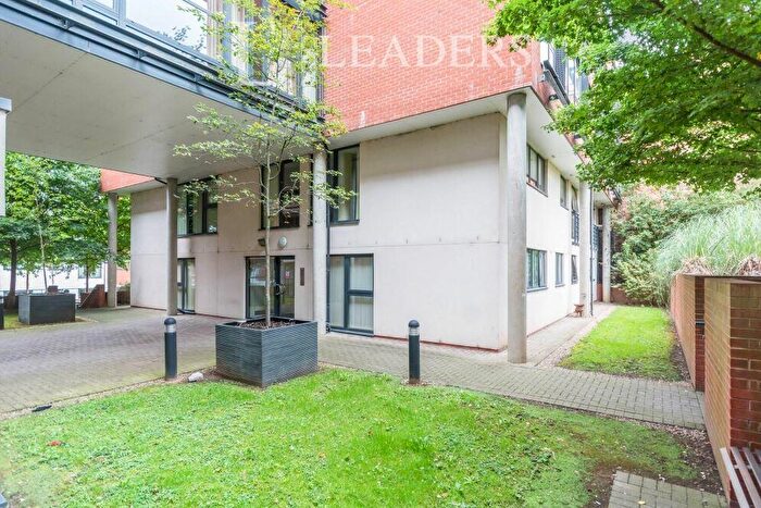 1 Bedroom Apartment To Rent In Avoca Court, Mosely Road, B12