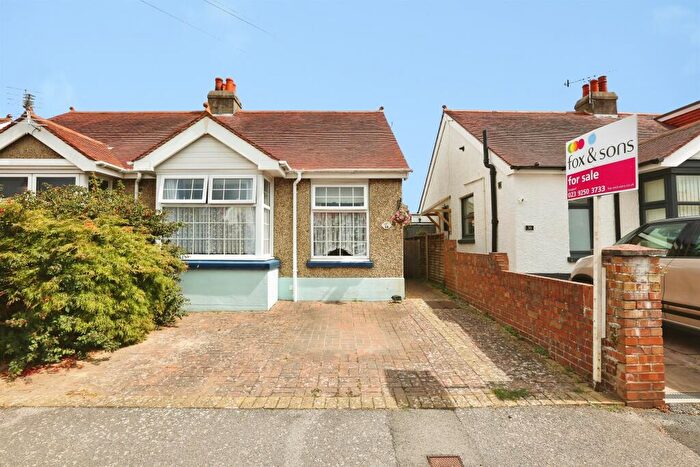 2 Bedroom Semi-Detached Bungalow For Sale In Kingston Road, Gosport, PO12