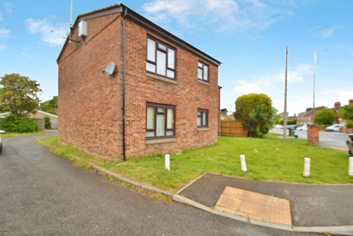1 Bedroom Flat To Rent In Buckingham Road, Winslow, MK18