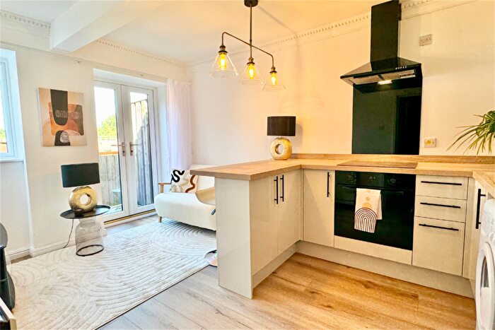 1 Bedroom Apartment For Sale In The Victor, Leen Court, NG7