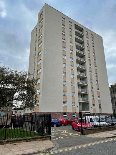 1 Bedroom Flat For Sale In Cumberland House, St Mary’S Court, Peterborough, PE1