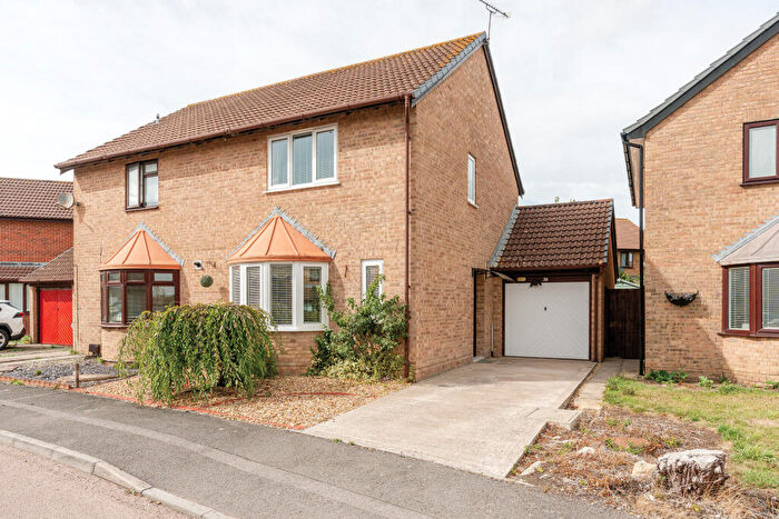 3 Bedroom Semi-Detached House For Sale In Boursland Close, Bradley Stoke, Bristol, Gloucestershire, BS32