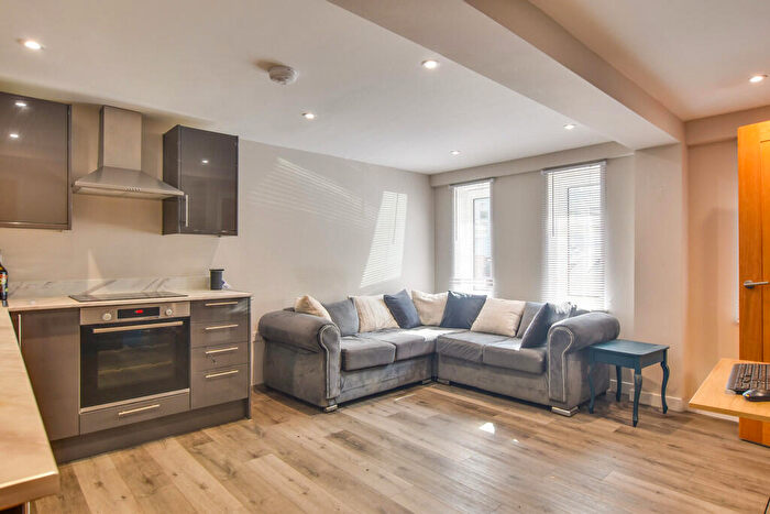 2 Bedroom End Of Terrace House To Rent In Market Place, Great Dunmow, CM6