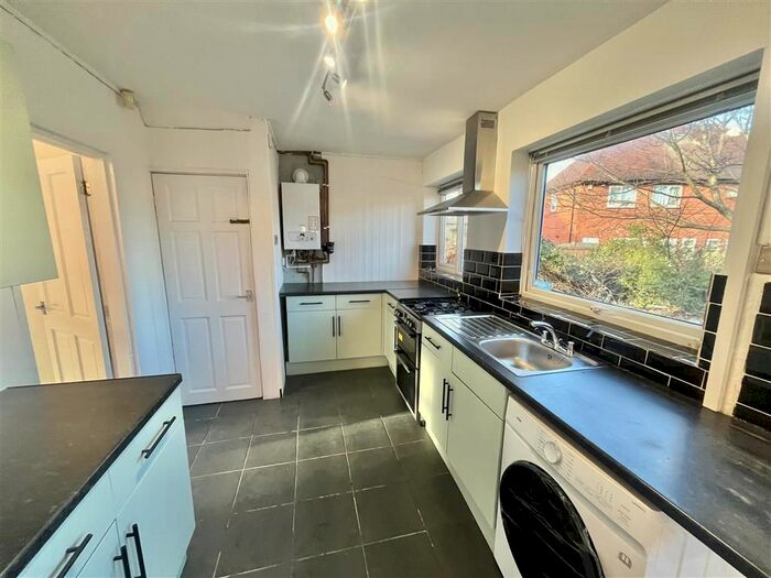 3 Bedroom Property To Rent In Beckley Road, Nottingham, NG8