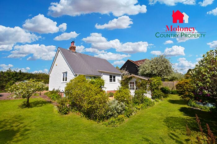 2 Bedroom Cottage For Sale In Iden Green, Kent, TN17