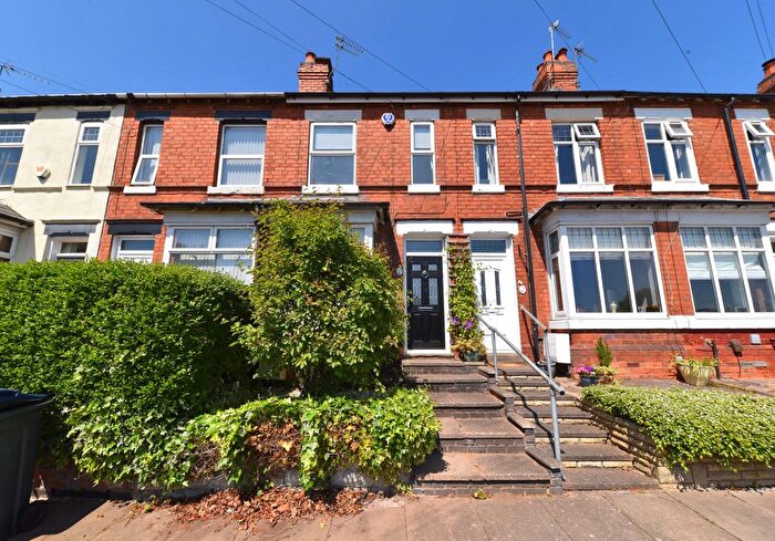2 Bedroom Terraced House For Sale In Hampton Court Road, Birmingham, B17
