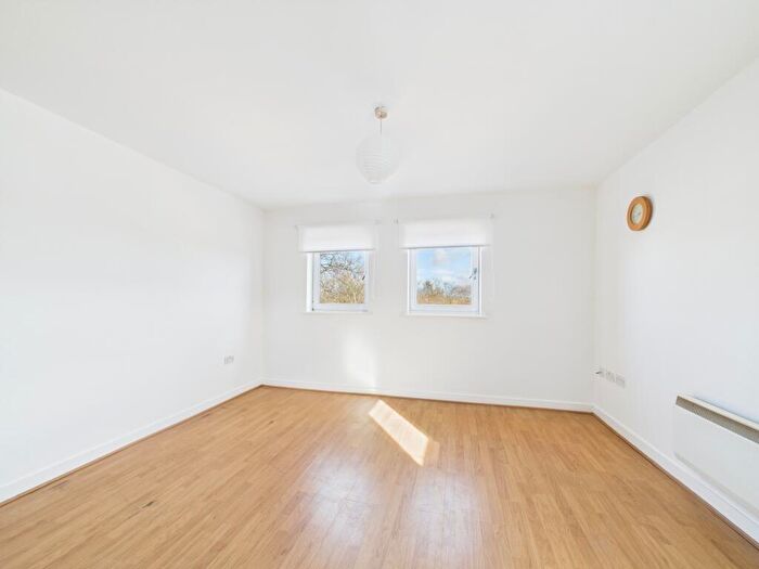 2 Bedroom Flat To Rent In Upper Parliament Street, L8