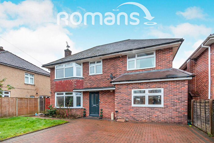 4 Bedroom Detached House To Rent In Ashley Road, Farnborough, GU14