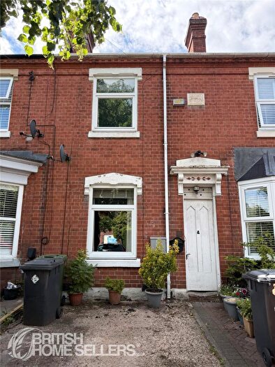 3 Bedroom Terraced House For Sale In Shrubbery Street, Kidderminster, Worcestershire, DY10