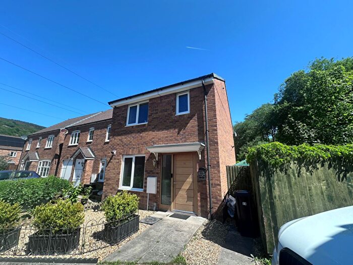 2 Bedroom Property To Rent In Ffordd Danygraig, Swansea, SA9